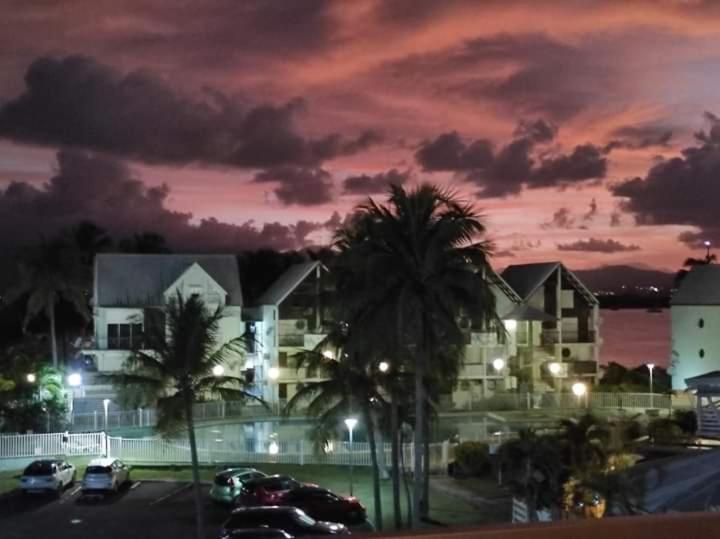 Casabeau Piscine Citerne Vue Mer Le Gosier  Exterior foto